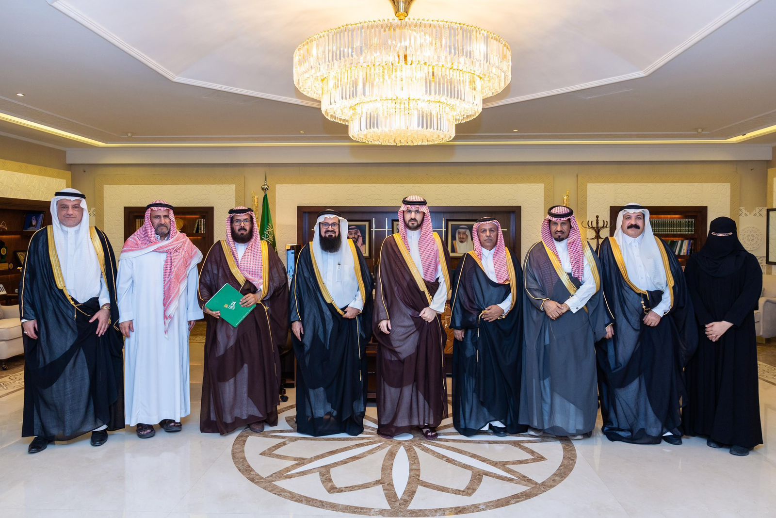 نائب أمير الشرقية يستقبل رئيس وأعضاء الجمعية التعاونية للثروة الحيوانية ويبحث دورها في تنمية القطاع