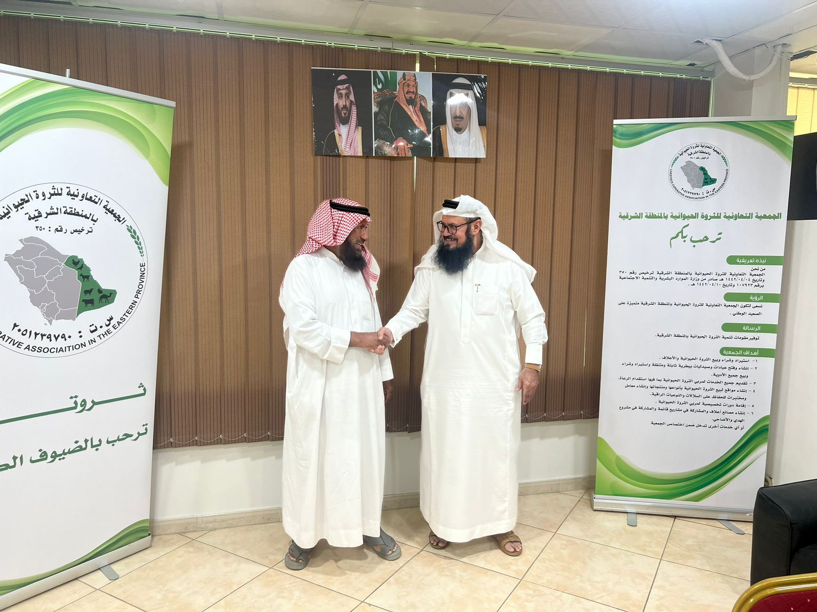 لجمعية التعاونية للثروة الحيوانية بالشرقية (ثروتنا) تستقبل الدكتور سعود البلوي الباحث في شجرة البان العربية