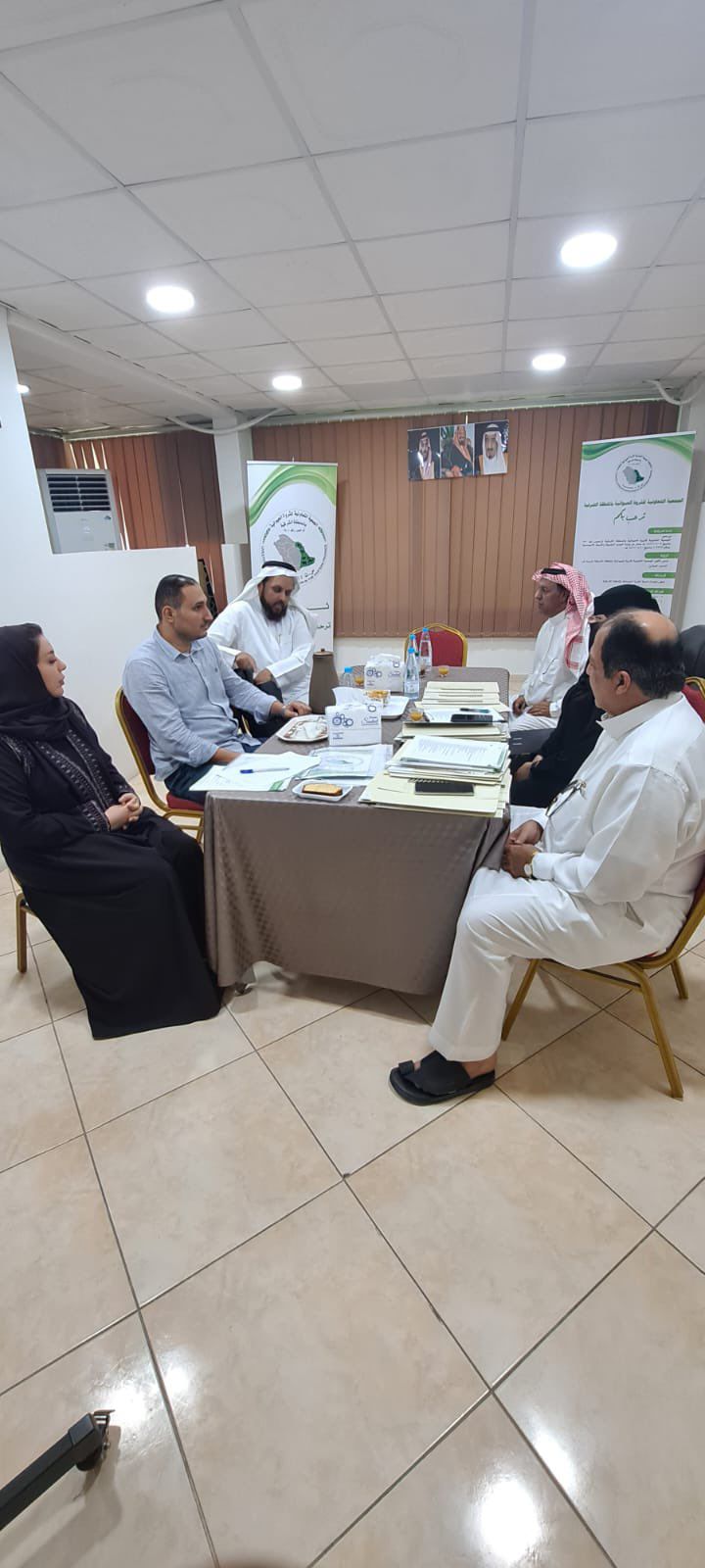 مقيم حوكمة الجمعيات التعاونية يزور الجمعية التعاونية للثروة الحيوانية بالشرقية للاطلاع على السجلات والسياسات والإجراءات ومدى توافقها مع متطلبات وزارة الموارد البشرية والتنمية الاجتماعية